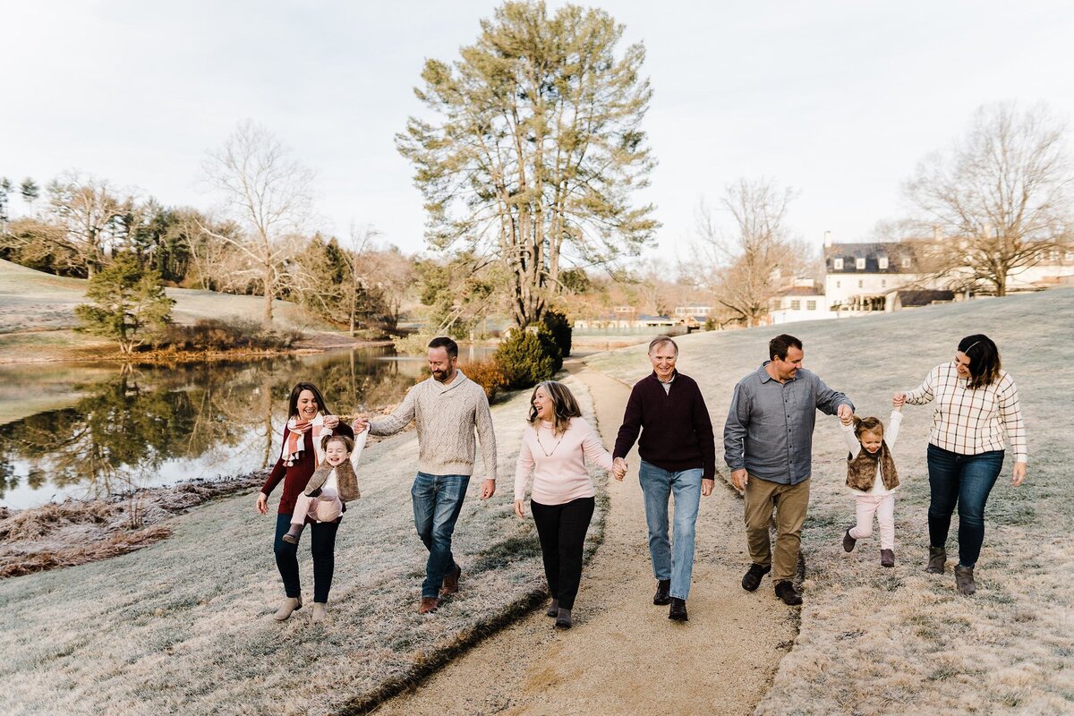 charlottesville-large-family-photoshoot-winter