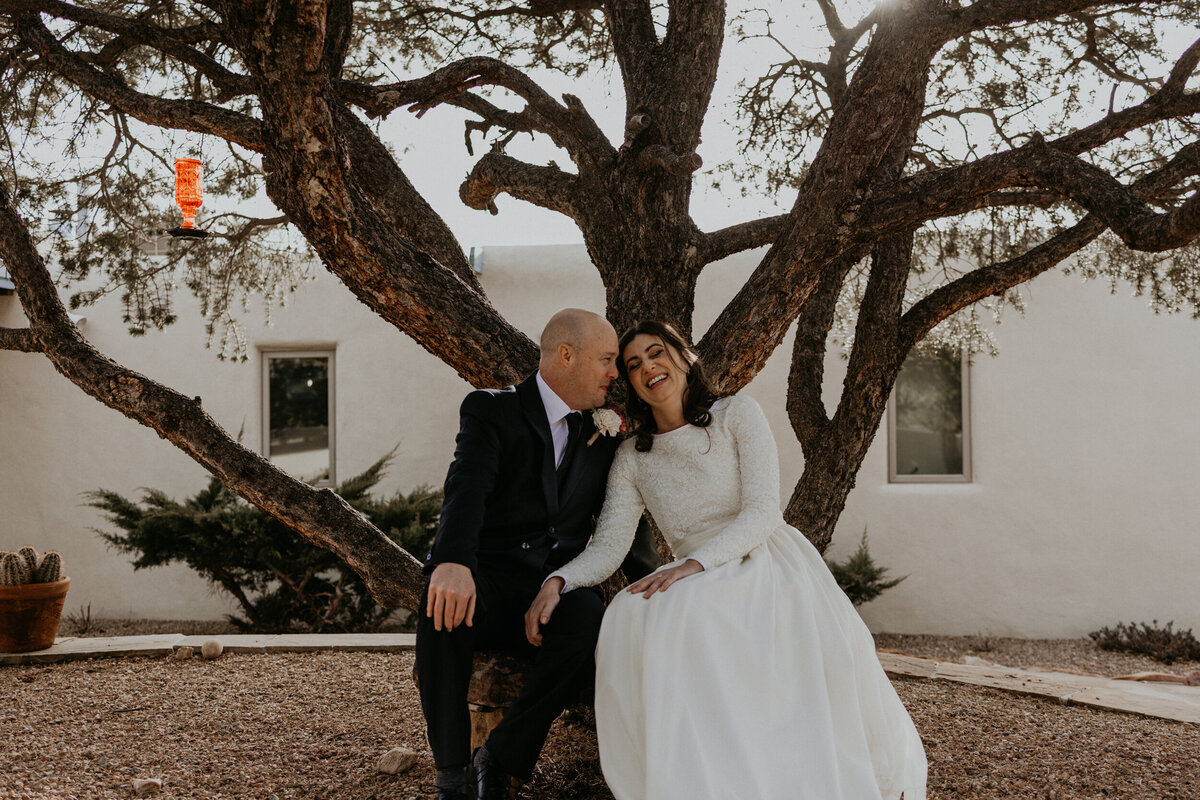 air-bnb-intimate-wedding-santa-fe-new-mexico-34