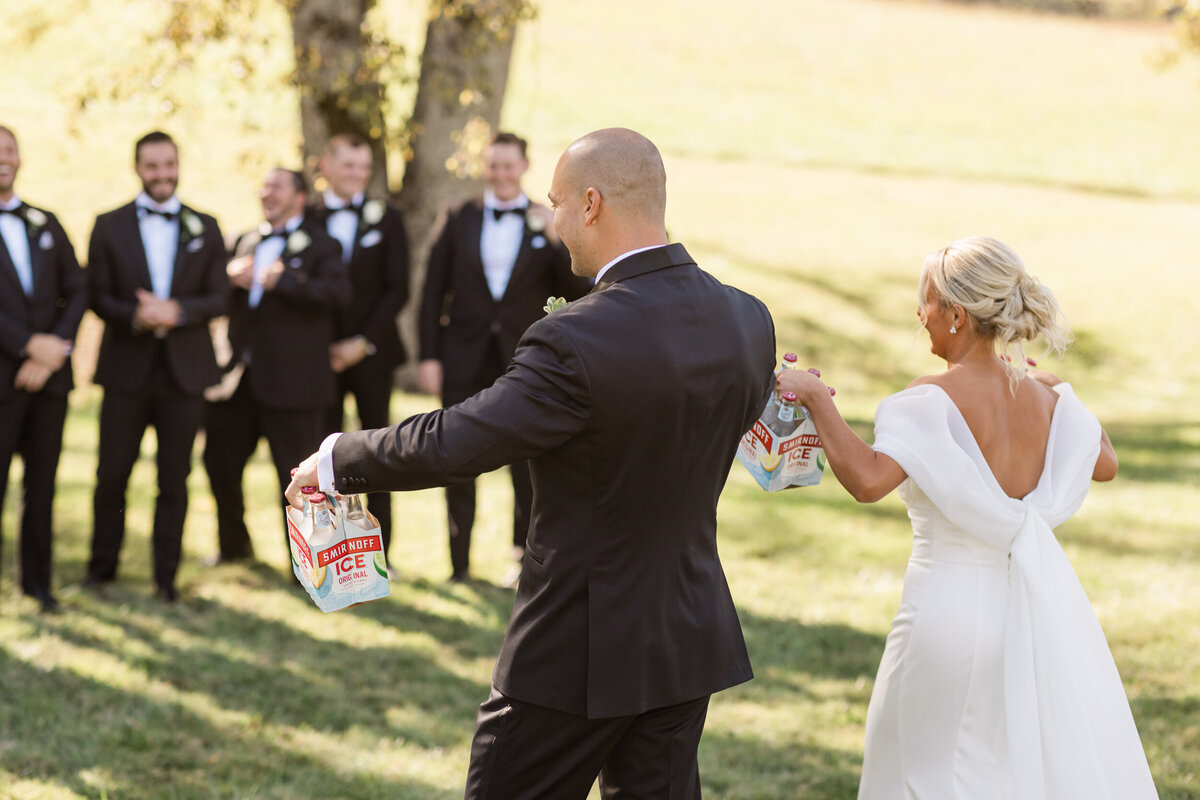 white-wedding-florals-21