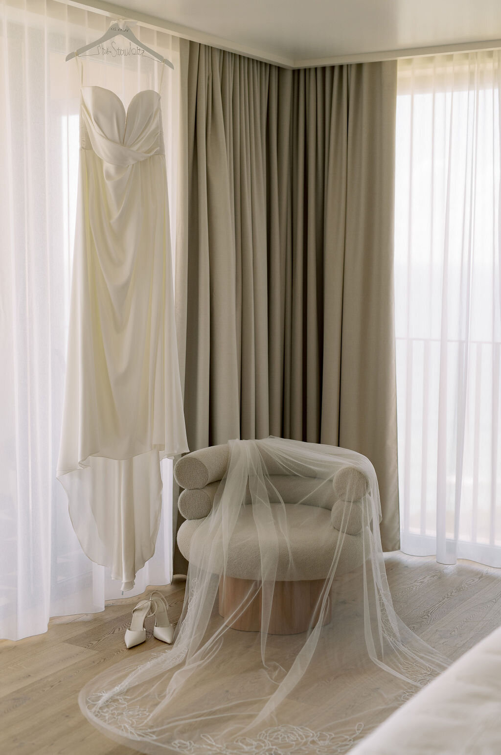 PreCeremony_TaraRichie_PortugalWedding_Ericeria_Photo-27