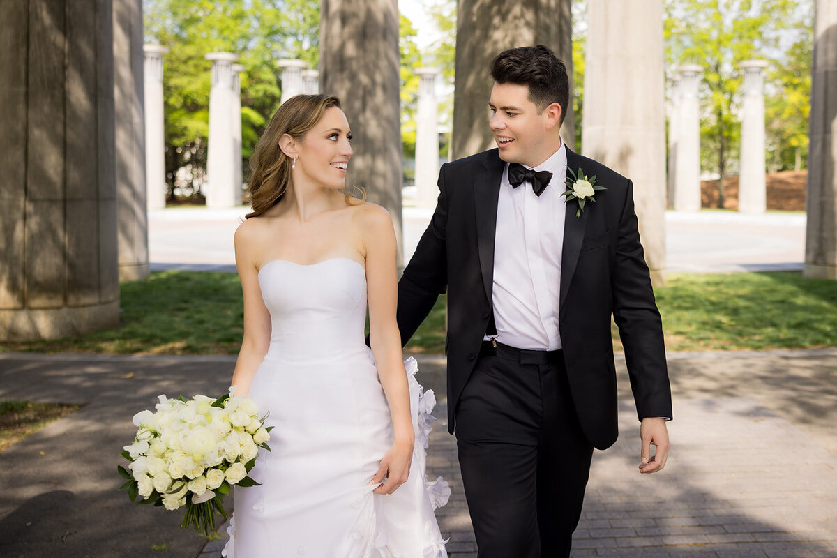 Ed and Aileen Photography Chicago Illinois Digital Film Wedding Engagement Photographers Destination Union Station Nashville39