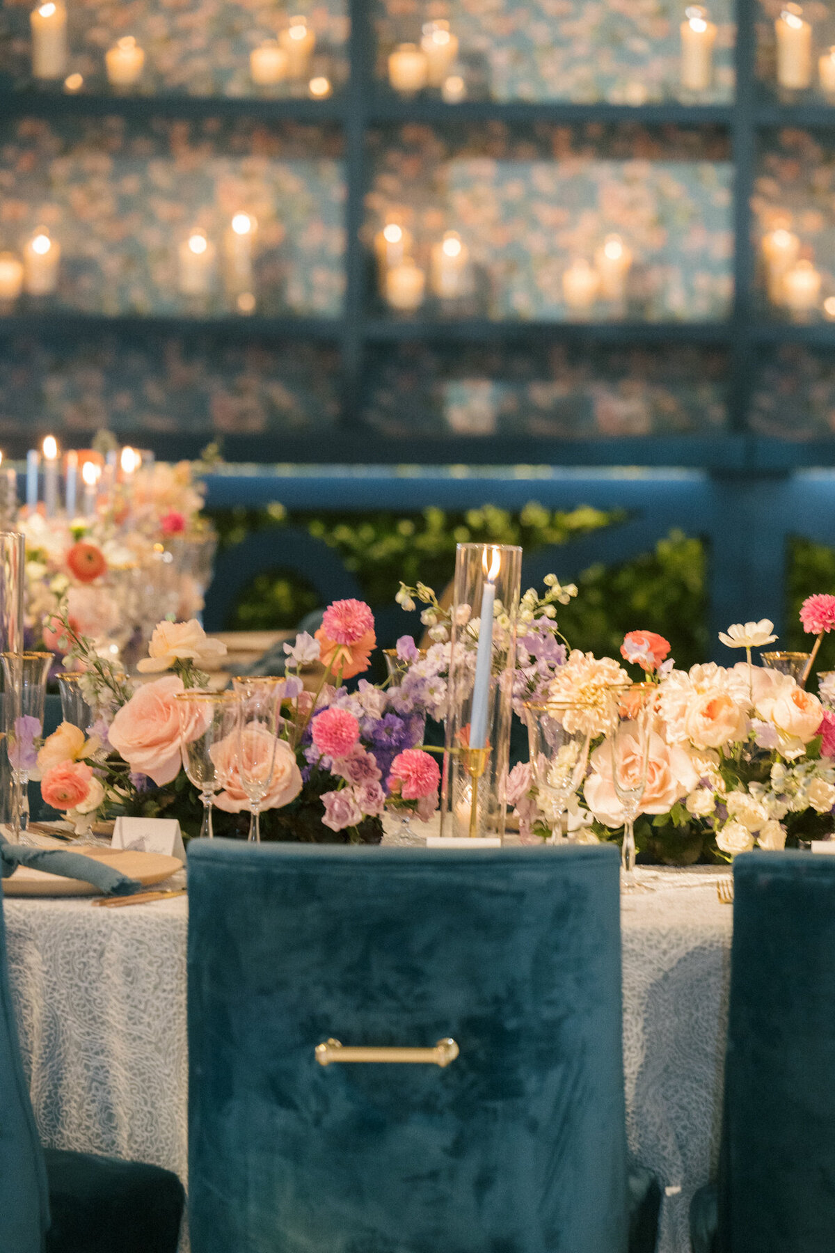 A luxurious wedding reception at The Peninsula Chicago with floral design by Life in Bloom.