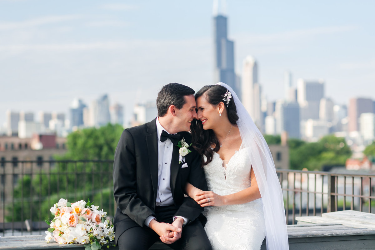 Lacuna Lofts Wedding Photography | Chicago Wedding Photographer -8-17