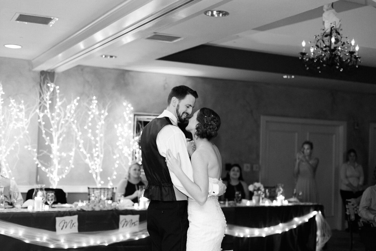 san_antonio_austin_texas_wedding_photographer-country-club-KnB-1213