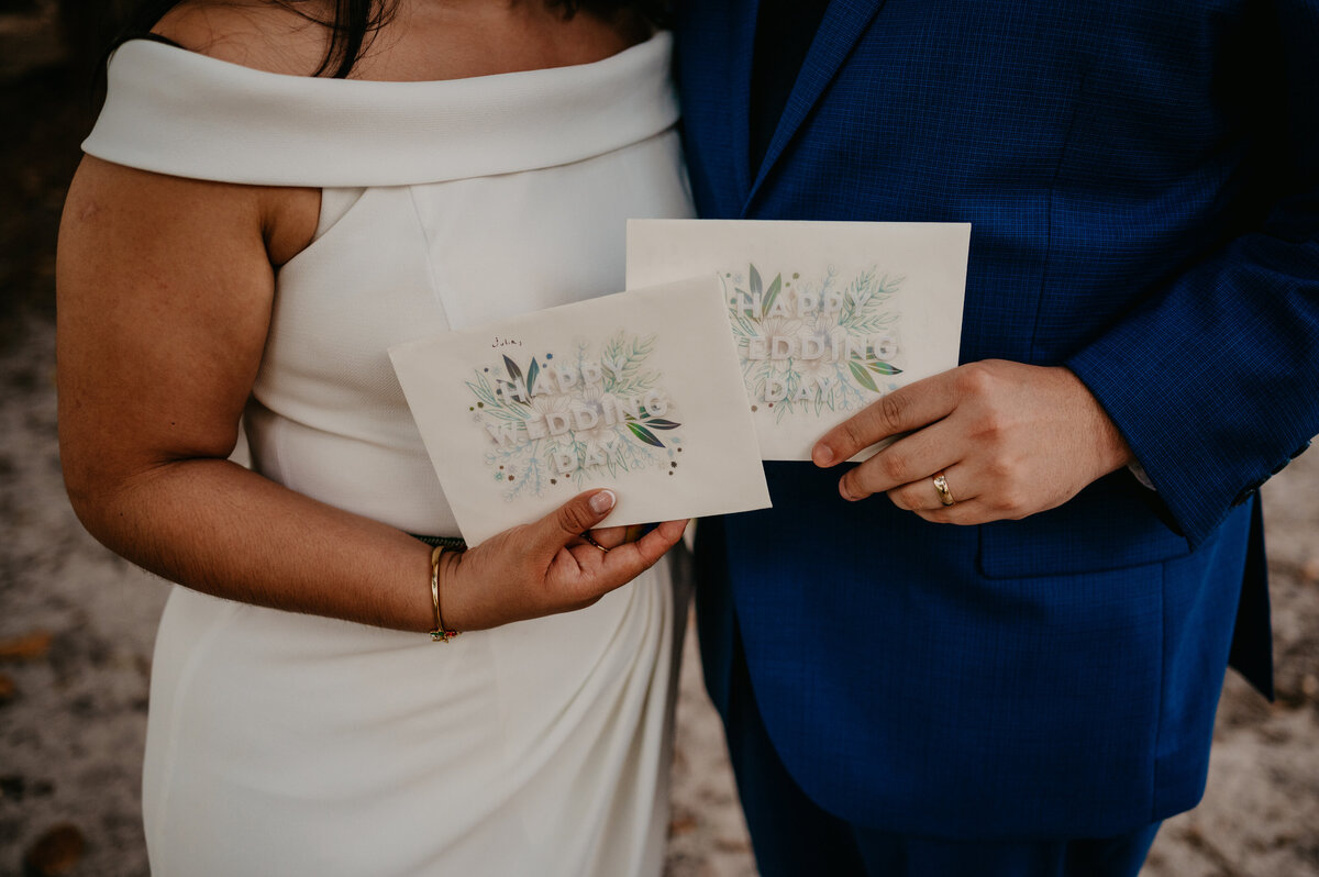 mariah-lacy-photo-elope-st.-pete-north-straub-park-chantilly-chic-celebrations-18