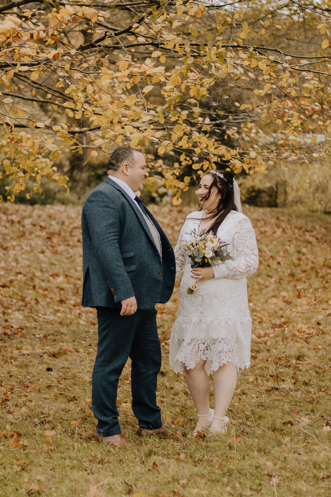 Holmes wedding photography - bakewell registry office then chatsworth estate, derbyshire- Nostalgia photogra (20)