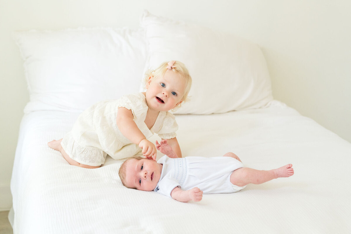austin-newborn-photographer-lifestyle-session (41)