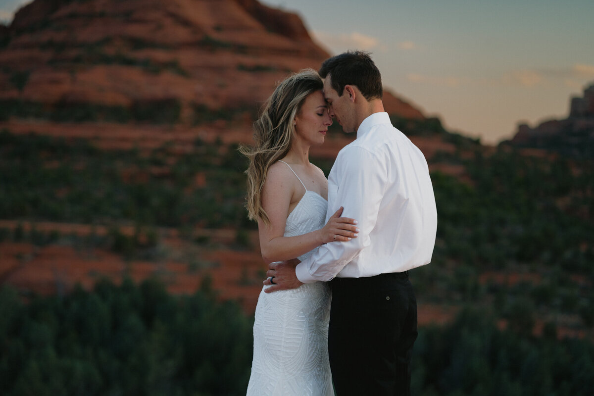 Sarah Folkers Photo Sedona elopement-32