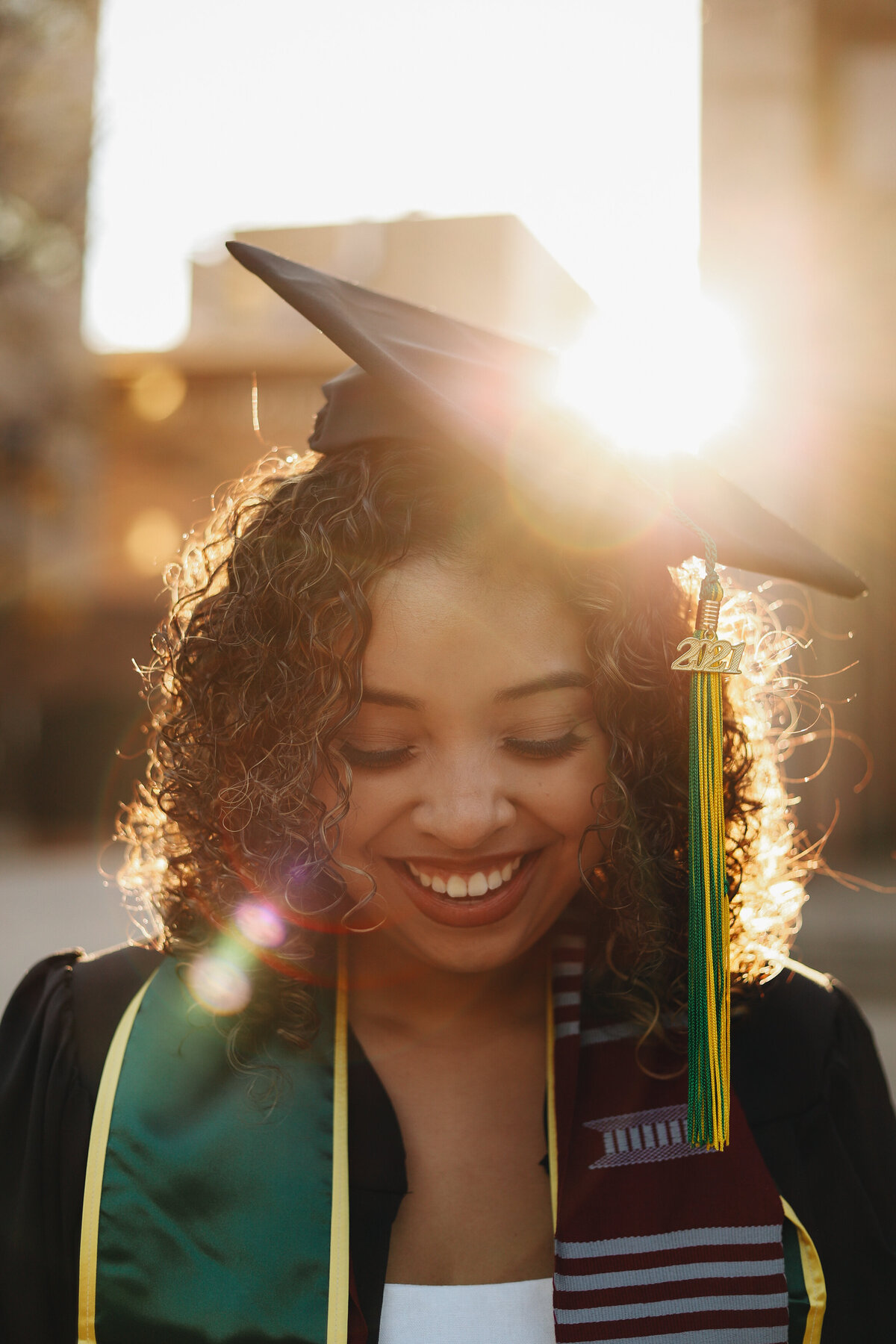 Leslie-Graduation-Tale-Chettaratphotography-Wayne-State-University-Detroit-Chettara-41