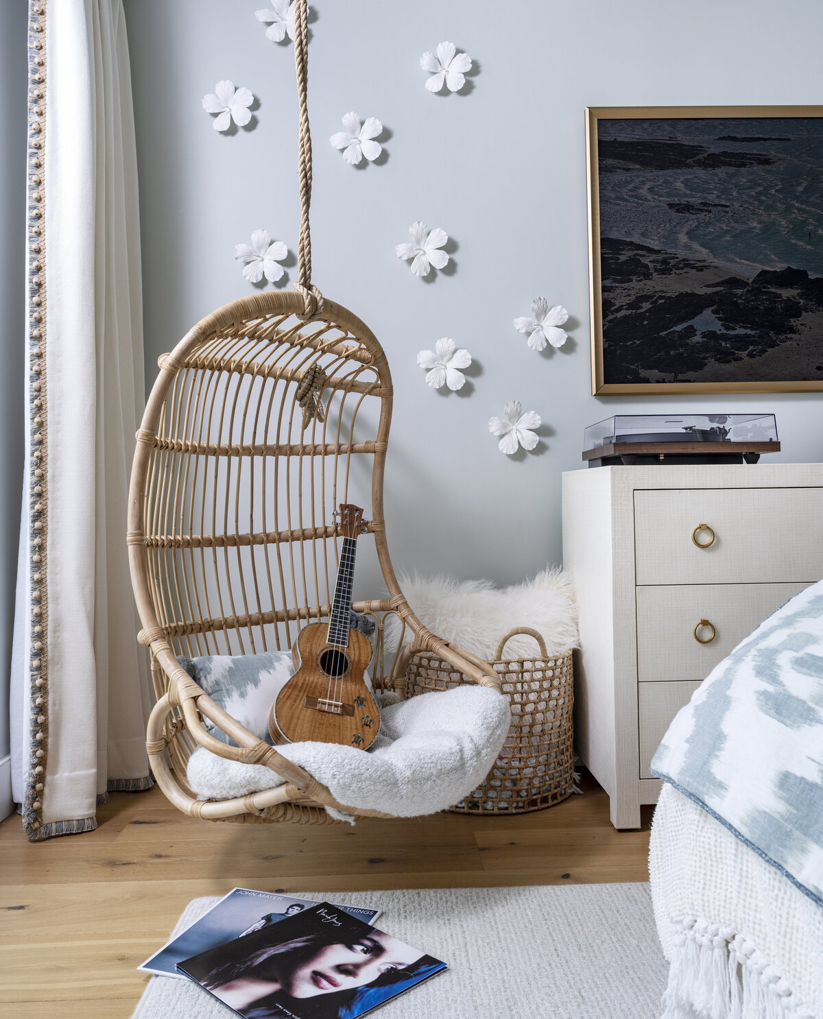 Guest 3-022-004-3393x4200