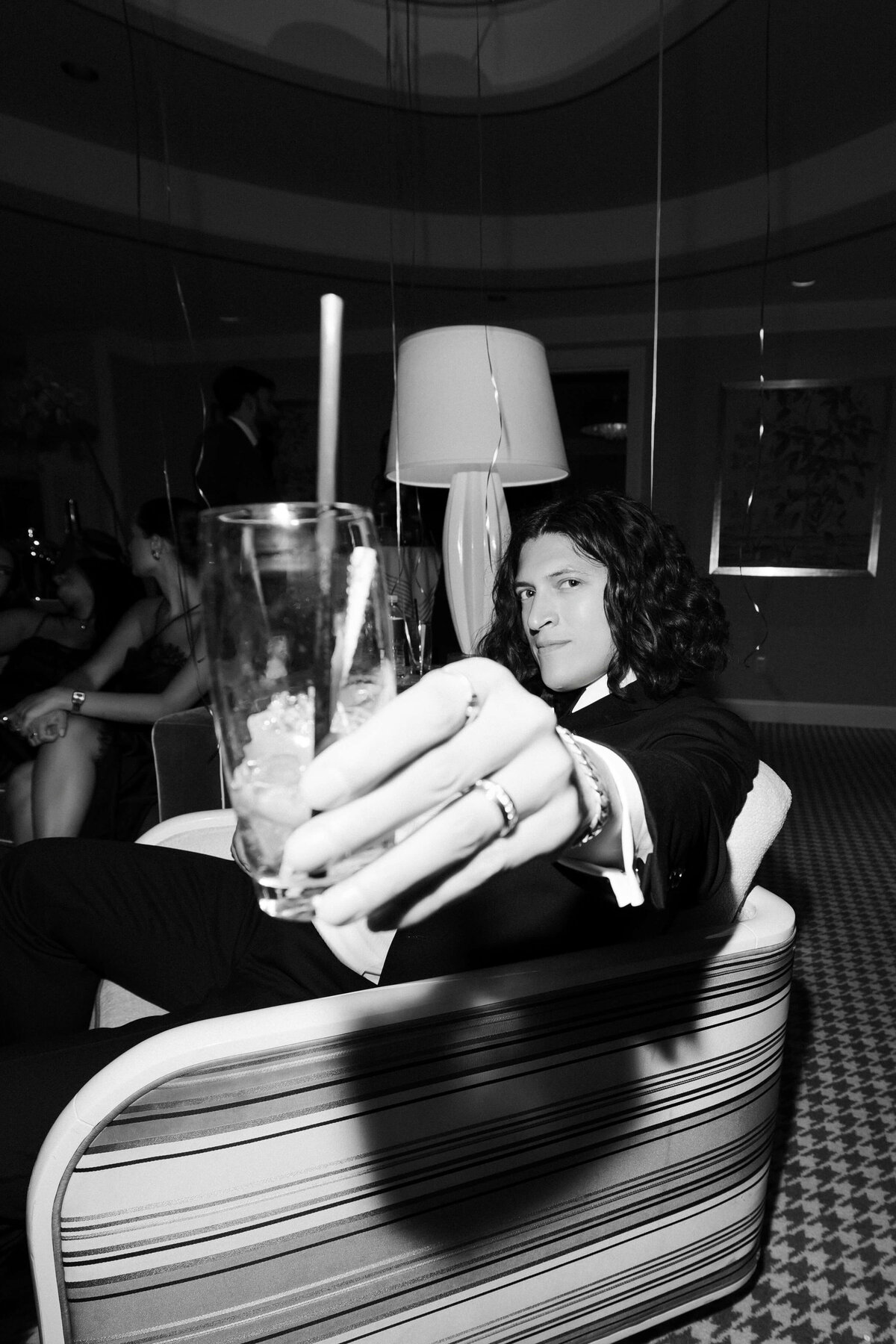 60_riskyexposure_shoshana-kyle_las-vegas-elopement-photography