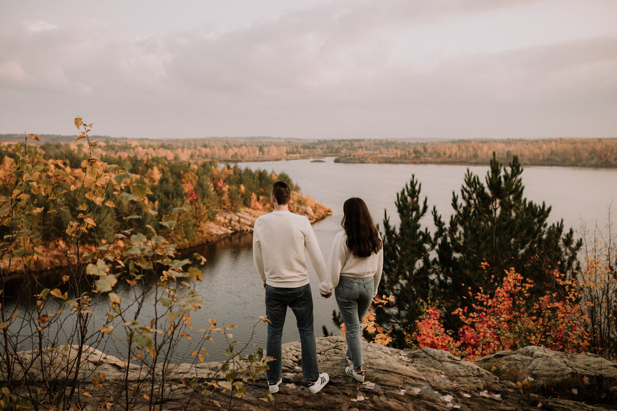 katie-brayden-enagagment-sudbury-fall-autumn-1