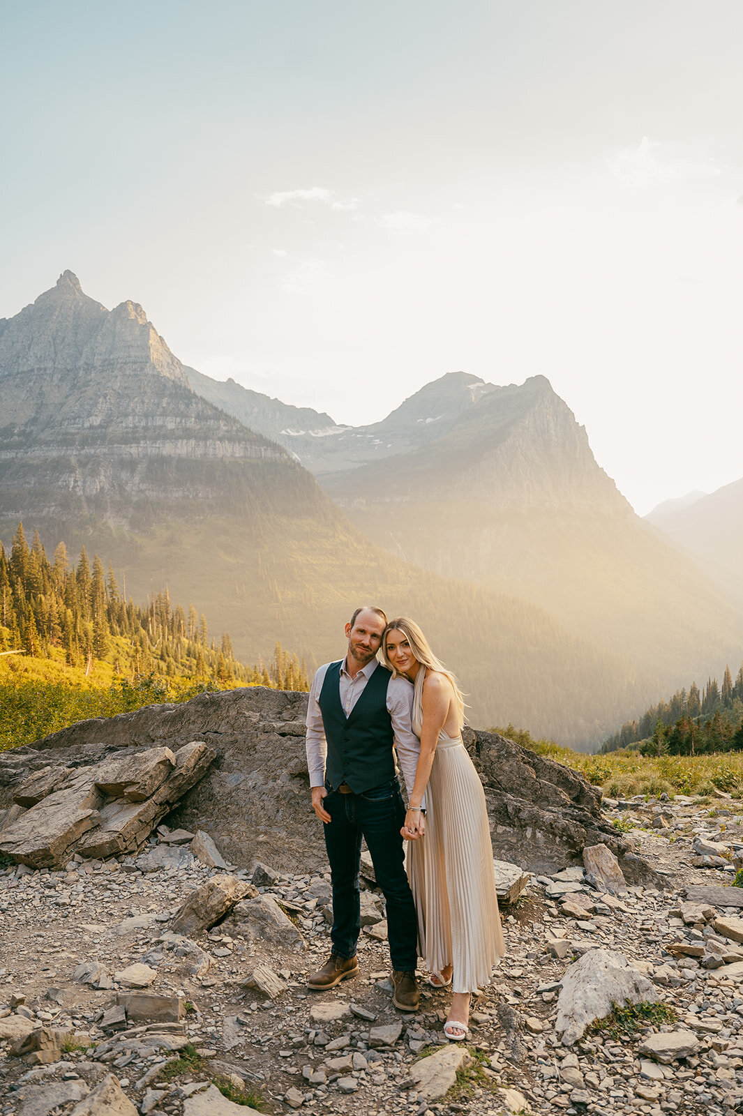 vintage-hollywood-glacier-national-park-elopement-presley-gray-photo1360