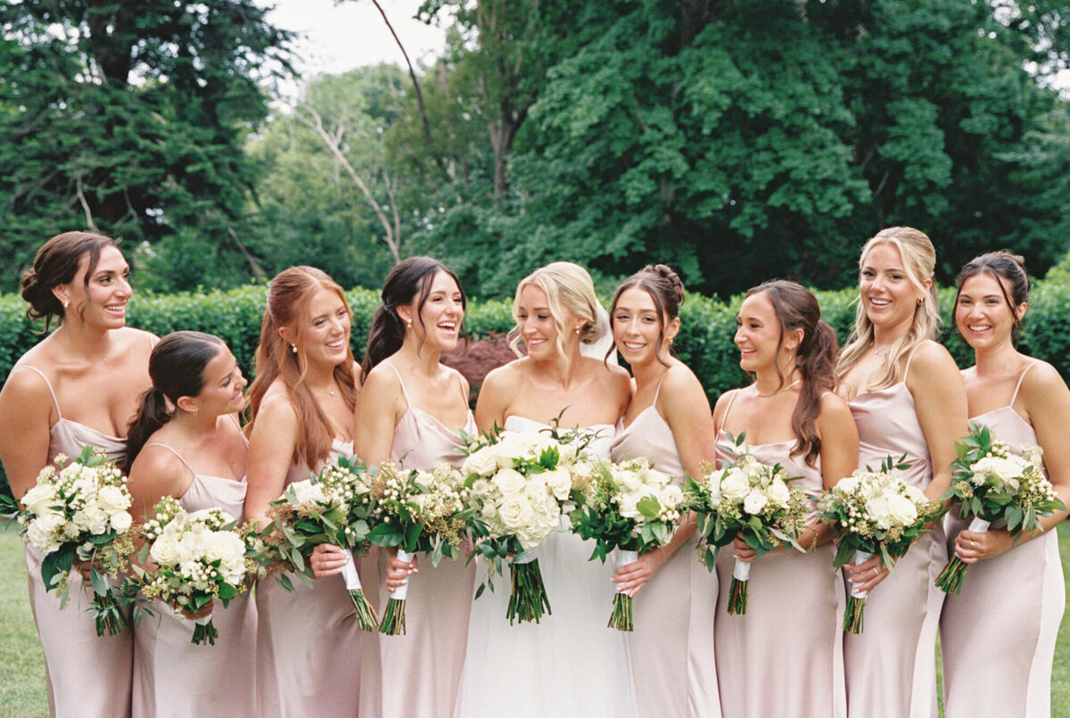 Glen Manor RI Wedding-Halie Child Photography-14