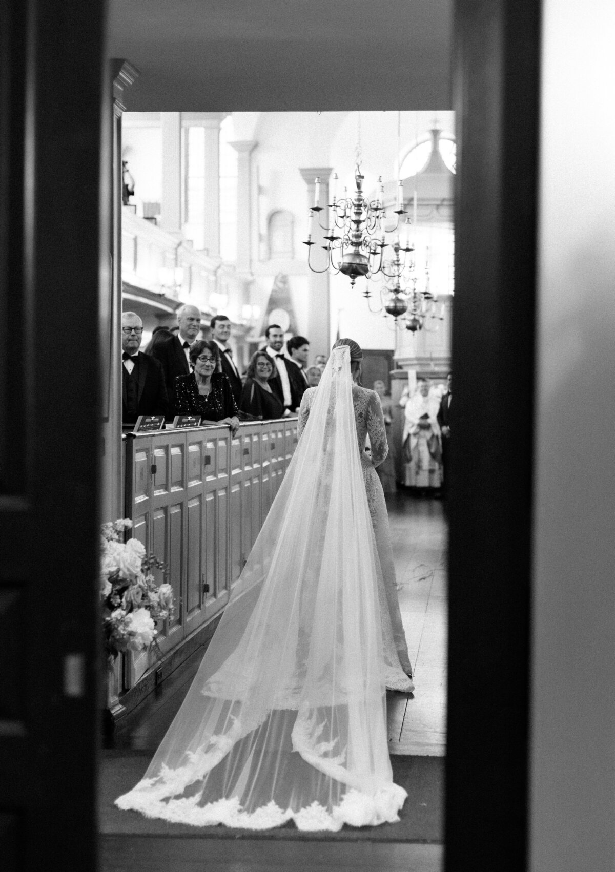 bride-at-castle-hill-inn.jpg43