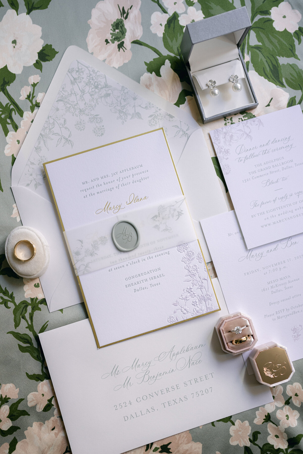 Invitation suite by Southern Fried Paper, Photographed by Shannon Skloss