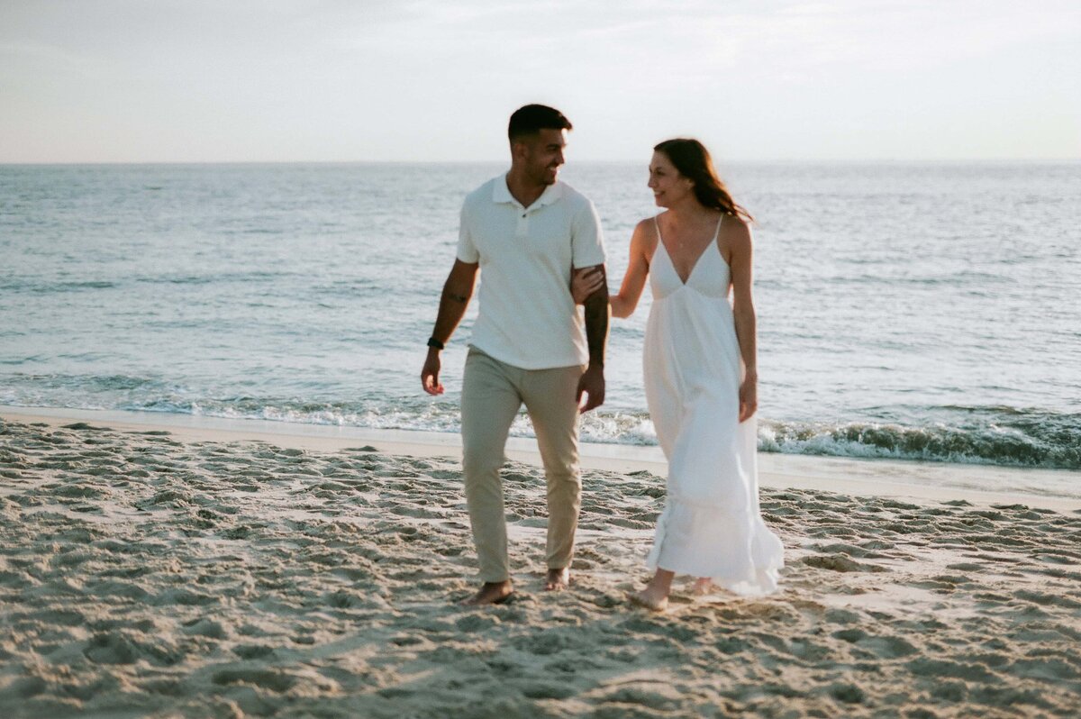 Sunset_Beach_Engagement_Proposal_35mm_film_2