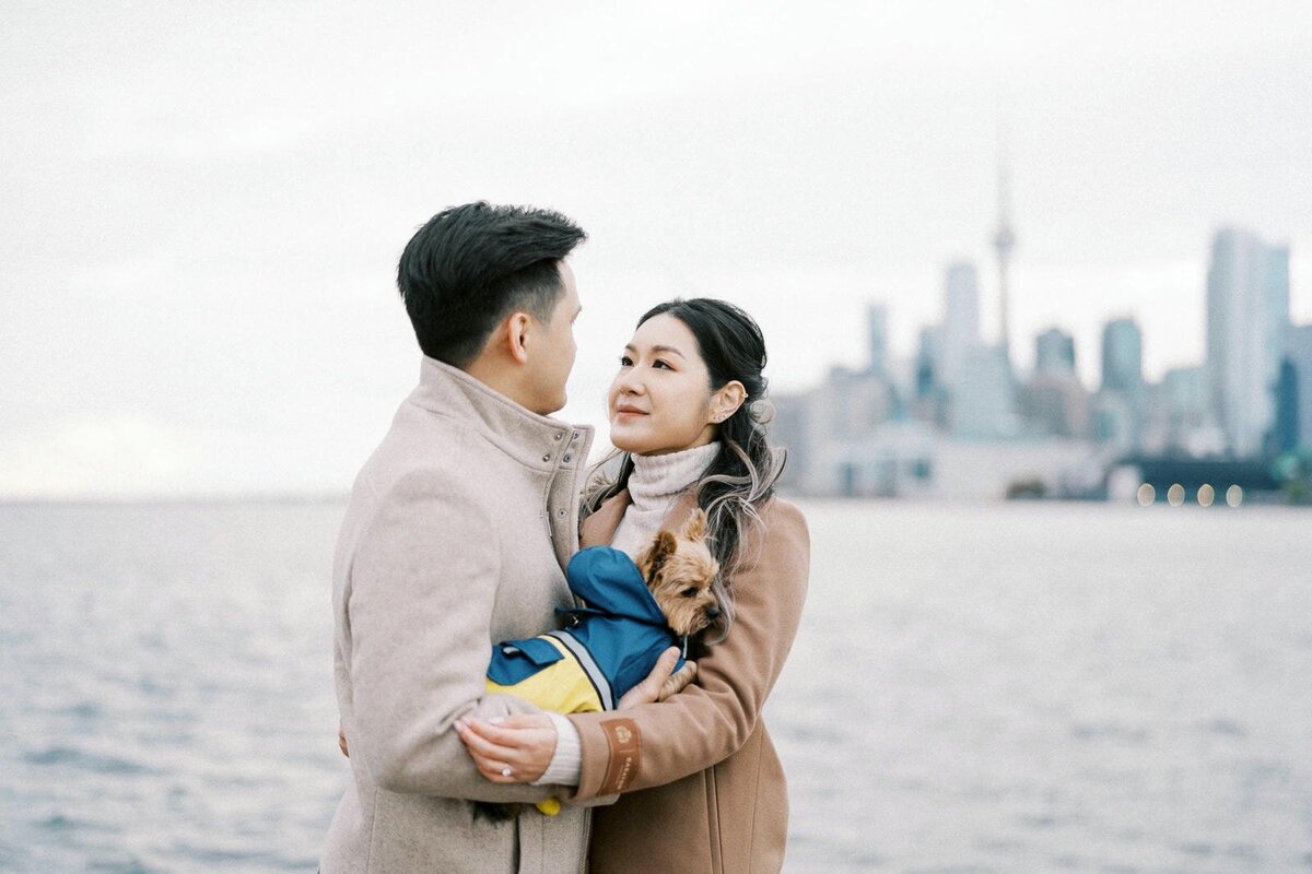 E2-Engagement-Photoshoot-in-Toronto-Vivian-and-David-2023-10-30-2500px-1077