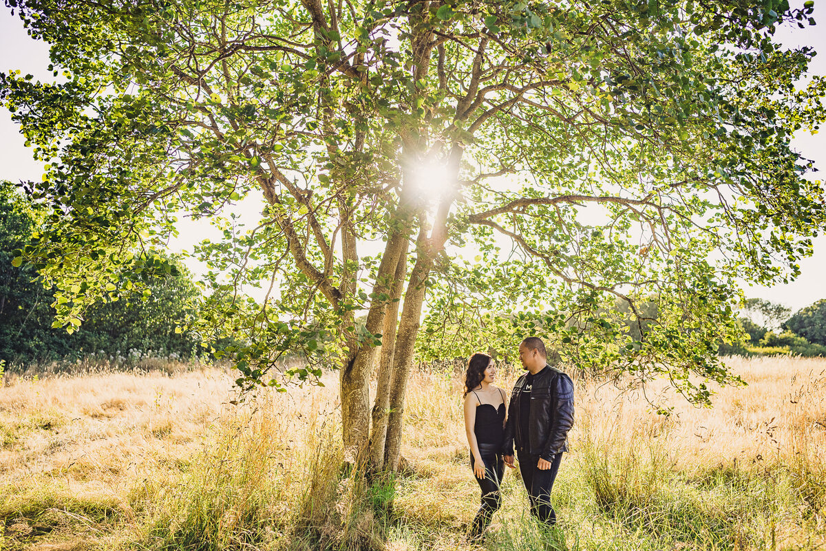 Victoria_Engagement__Photography_Dallas_Road_003