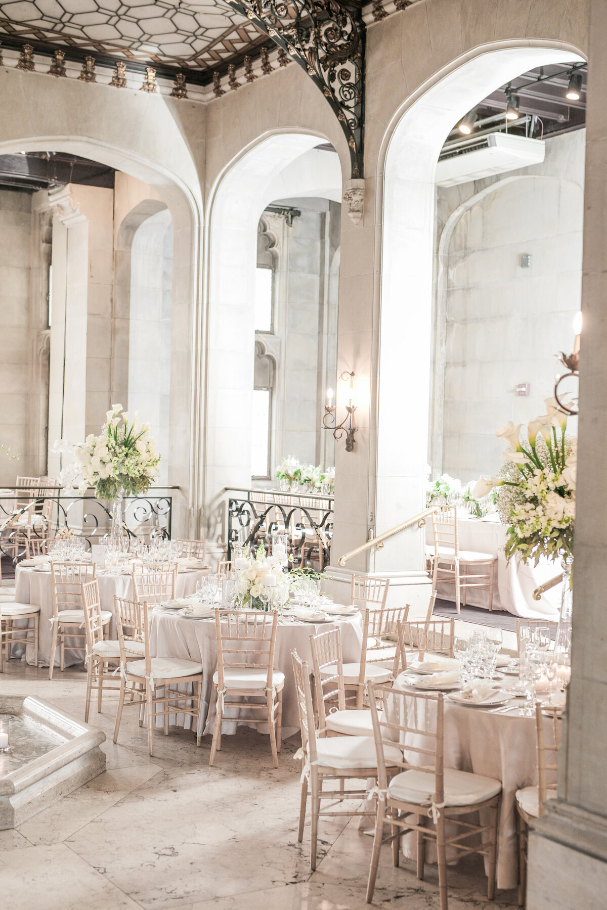 timeless-castle-wedding-design-at-hempstead-house-sarah-brehant-events
