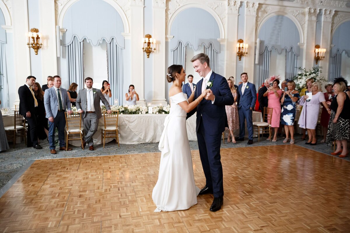 emma-cleary-new-york-nyc-wedding-photographer-videographer-venue-the-yale-club-10