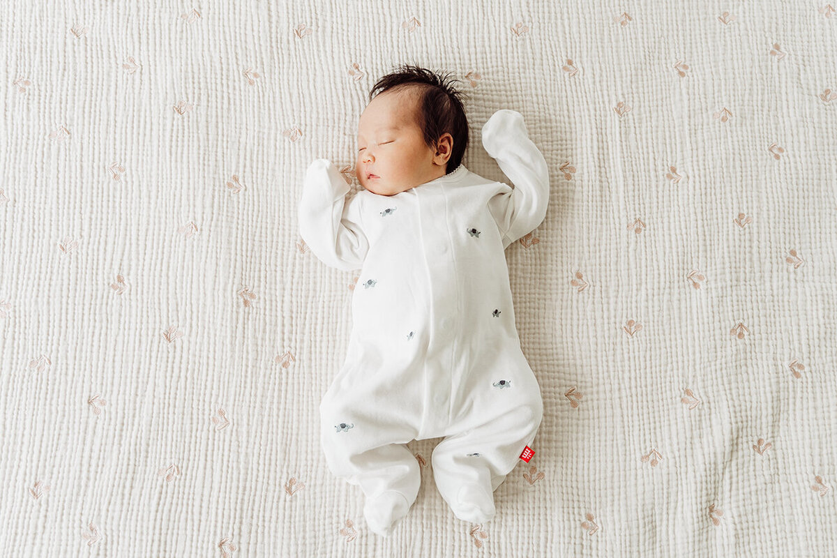 jenna-brown-photography-family-boston-indoor-newborn-67