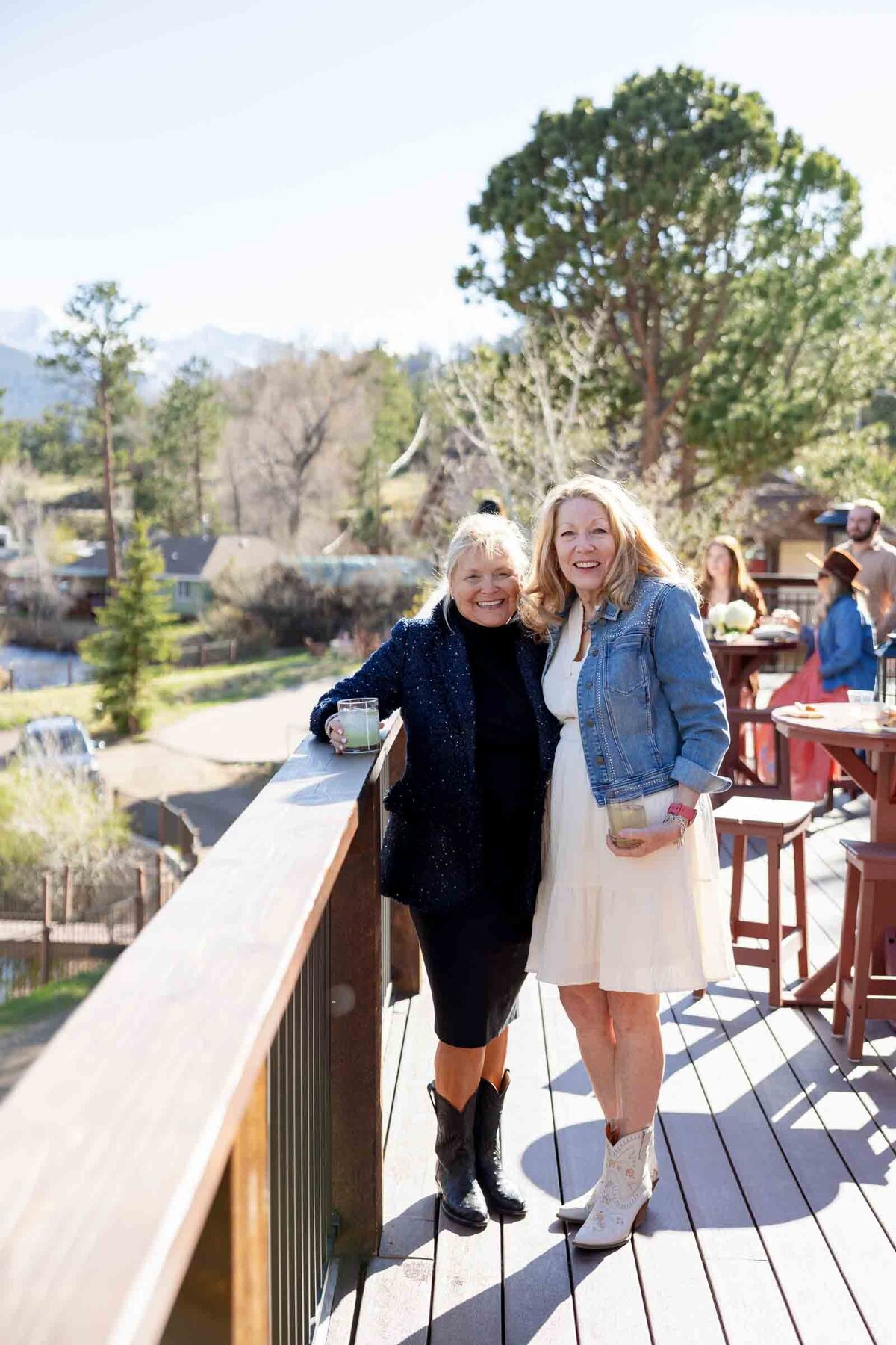 The-Landing-At-Estes-Park-Welcome-Party-28