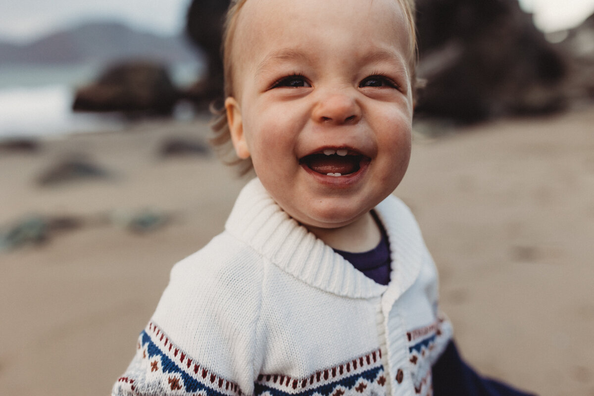 skyler maire photography - rainy marshalls beach family session, san francisco family photographer, bay area family photographer-5248