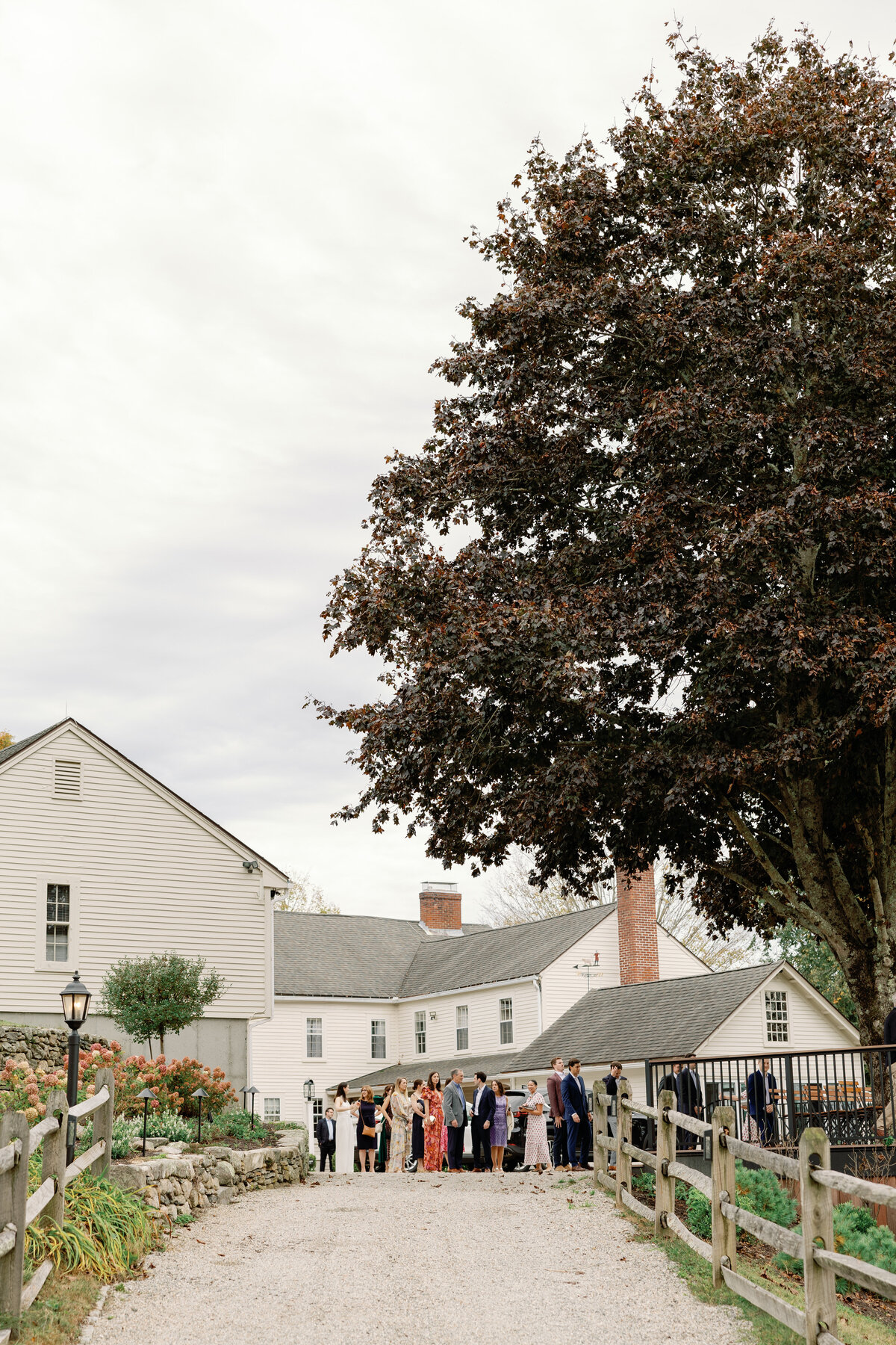 wedding-welcome-party-at-willow-hill-ct