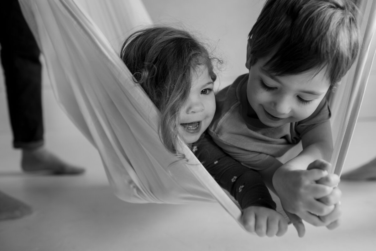 photosbybailey-2025-neu-haus-searcy-fam-seattle-199