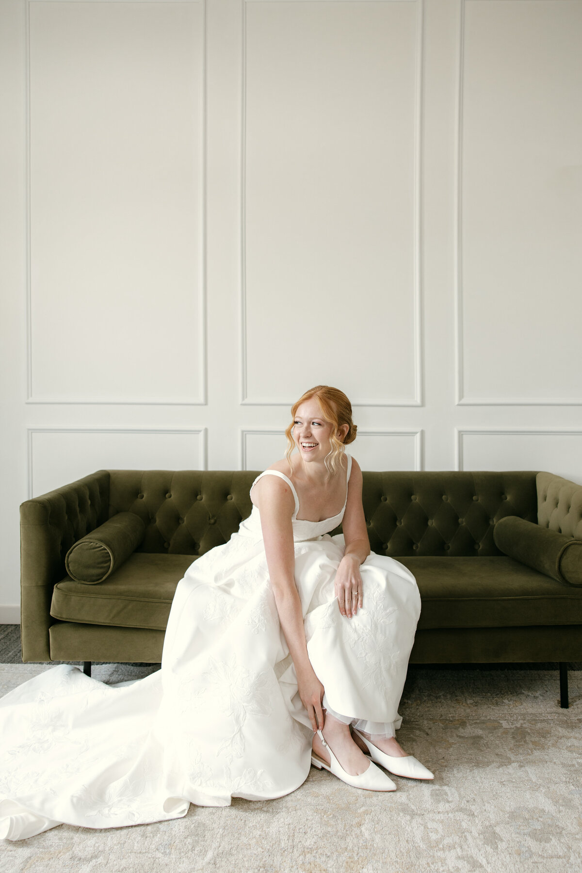 Abigail Anne Photography Storytelling Wedding Photographer in Colorado and Chicago — Wedding Photo 58