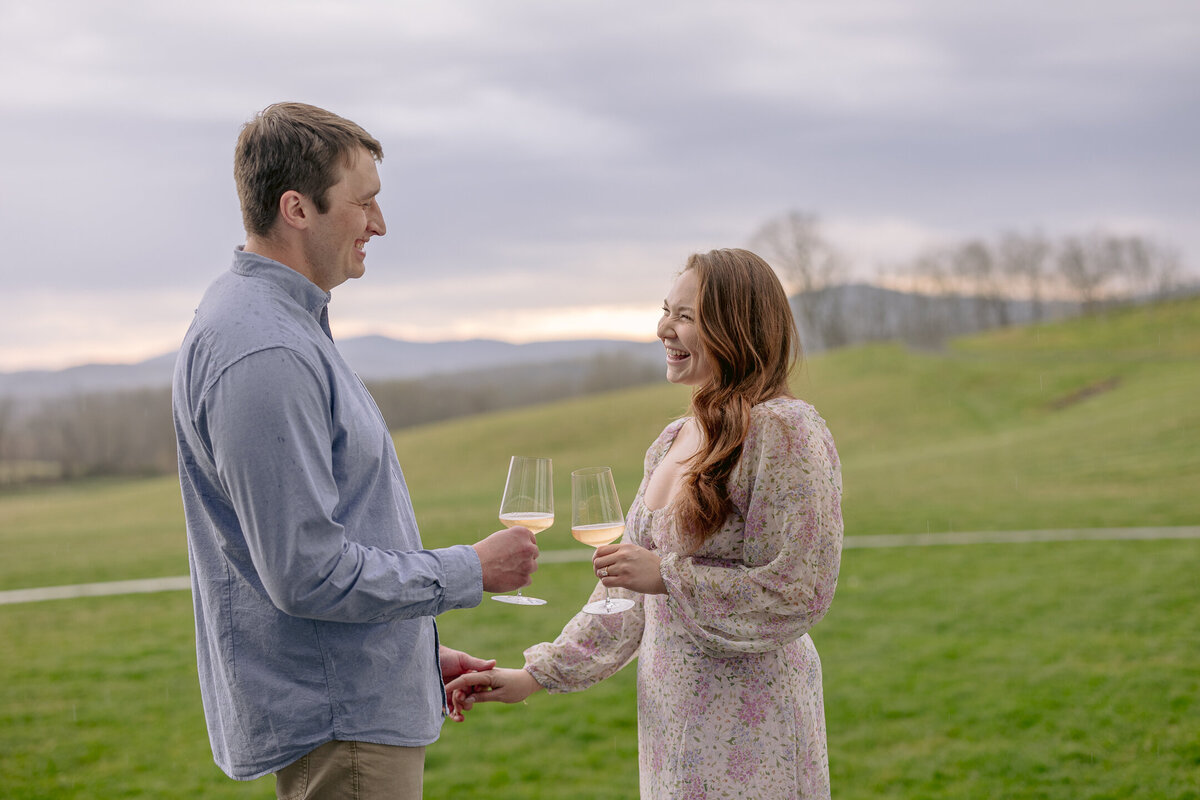 Virginiaengagementphotographer-930