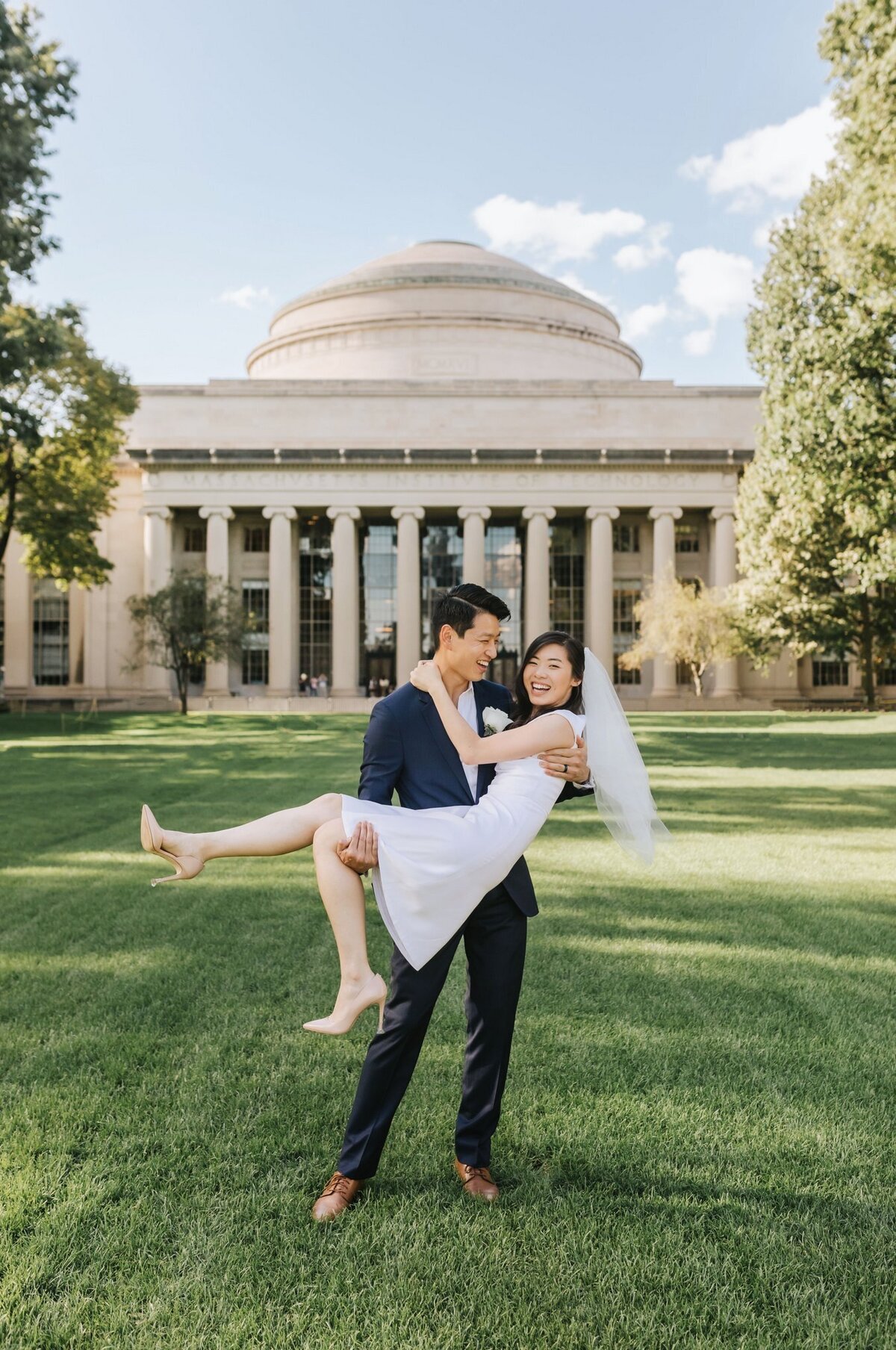 Lena Mirisola Photography Boston Massachusetts East Coast New England Wedding Engagement Photographer Inclusive Luxury LGBTQ Friendly Boston-Elopement-Photographer-Wedding-City-Hall-Cambridge-Lena-Mirisola-038