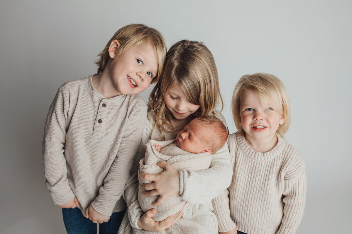 anchorage-newborn-photographer-42