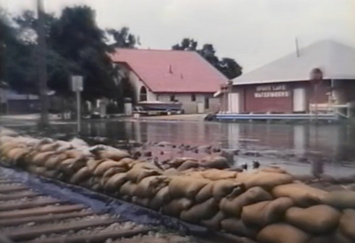 Railroad_The Flood of '93_2.25.31 PM