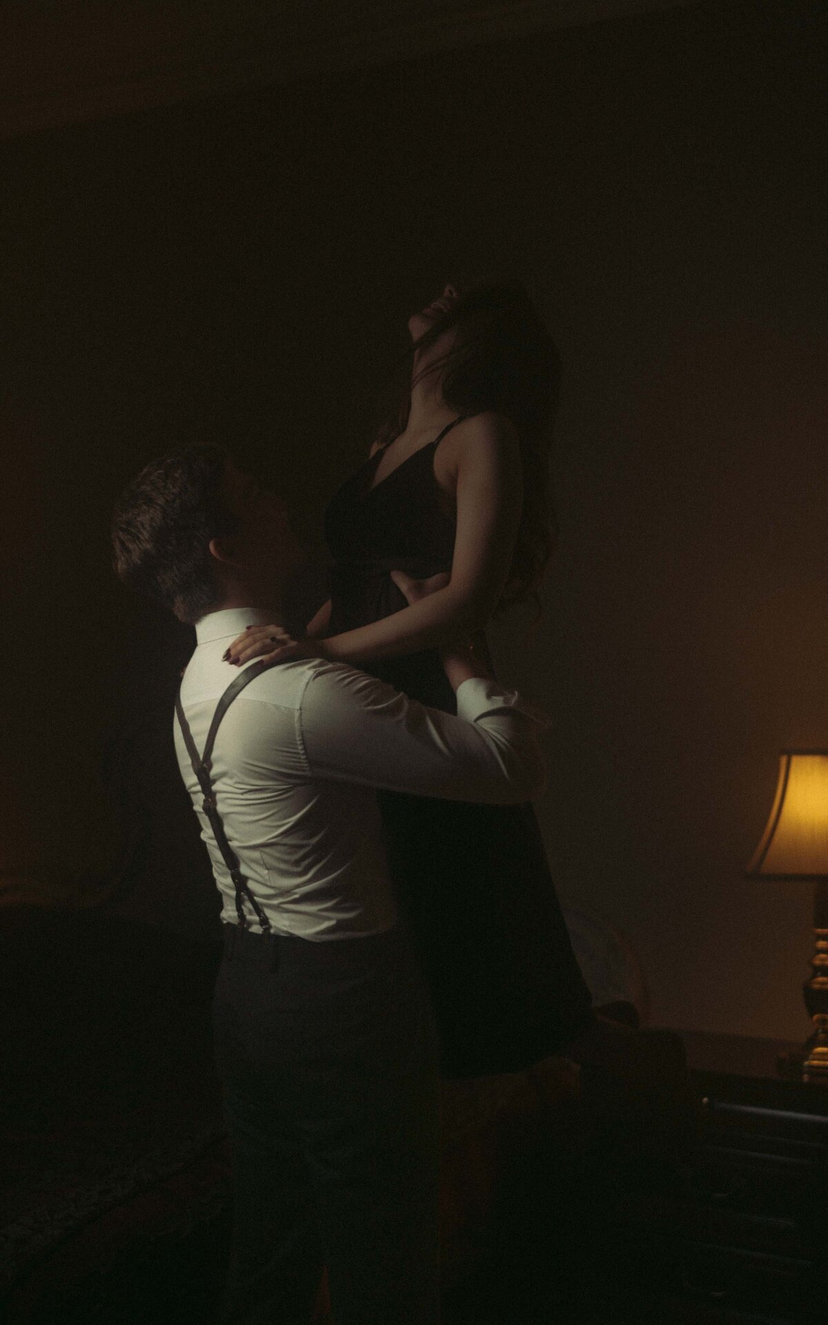 Capture the joy and connection of your relationship with elegant couple photography that tells your love story.