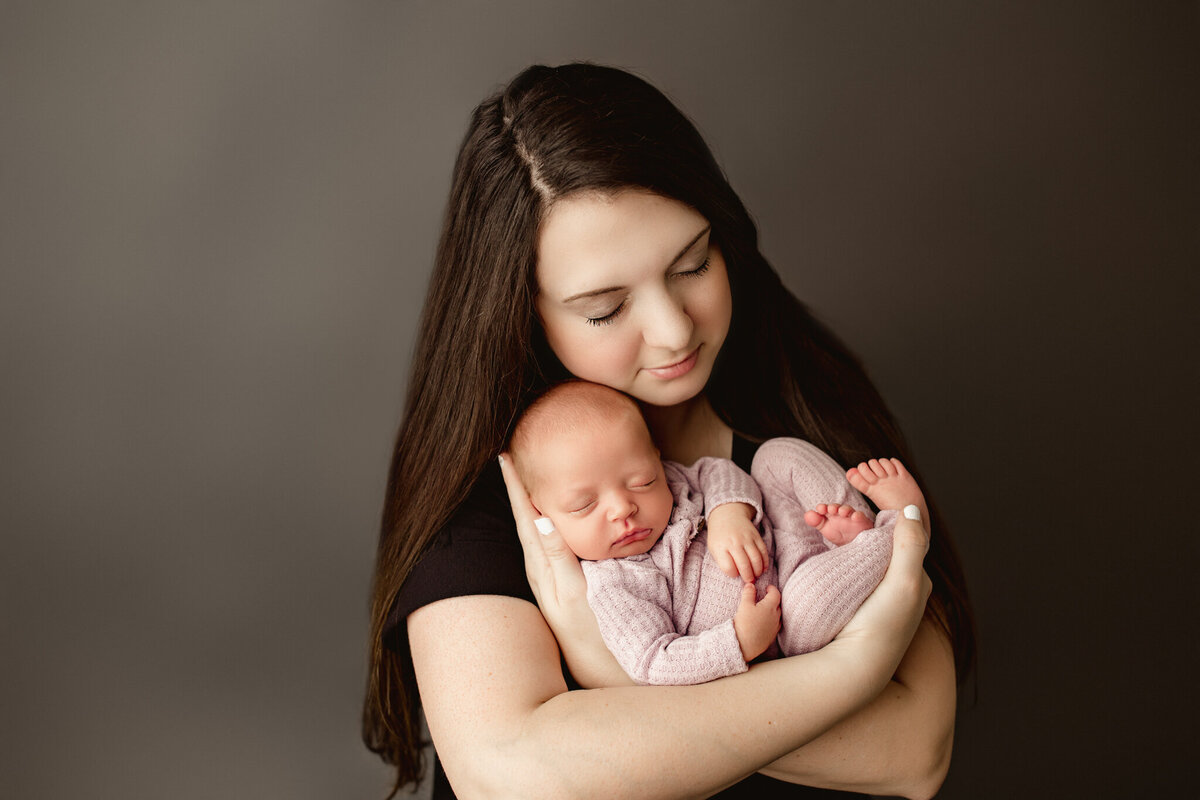 Bentonville AR motherhood photographer, NW Arkansas newborn photographer, NW Arkansas maternity photographer