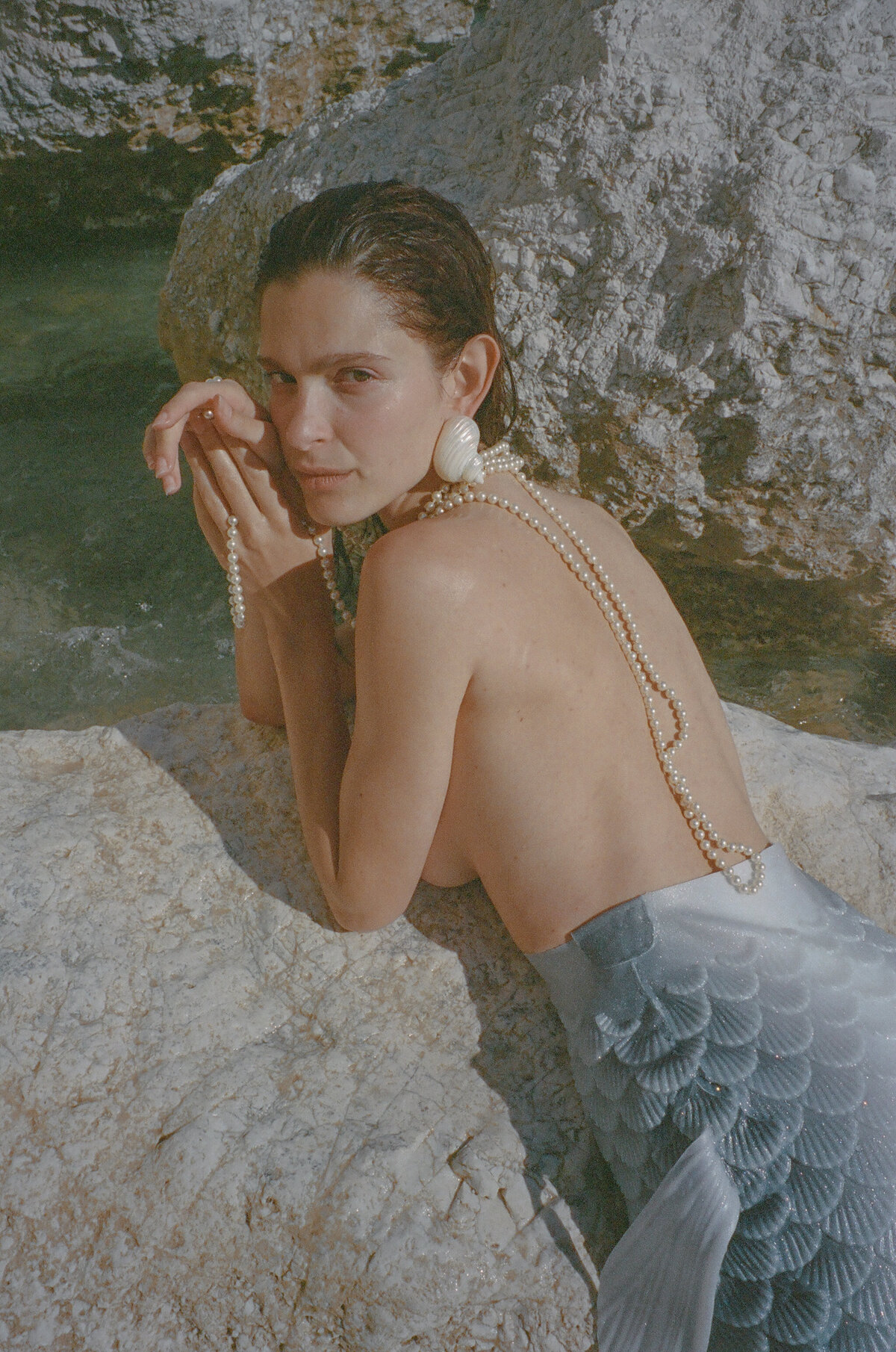 la sirena 16