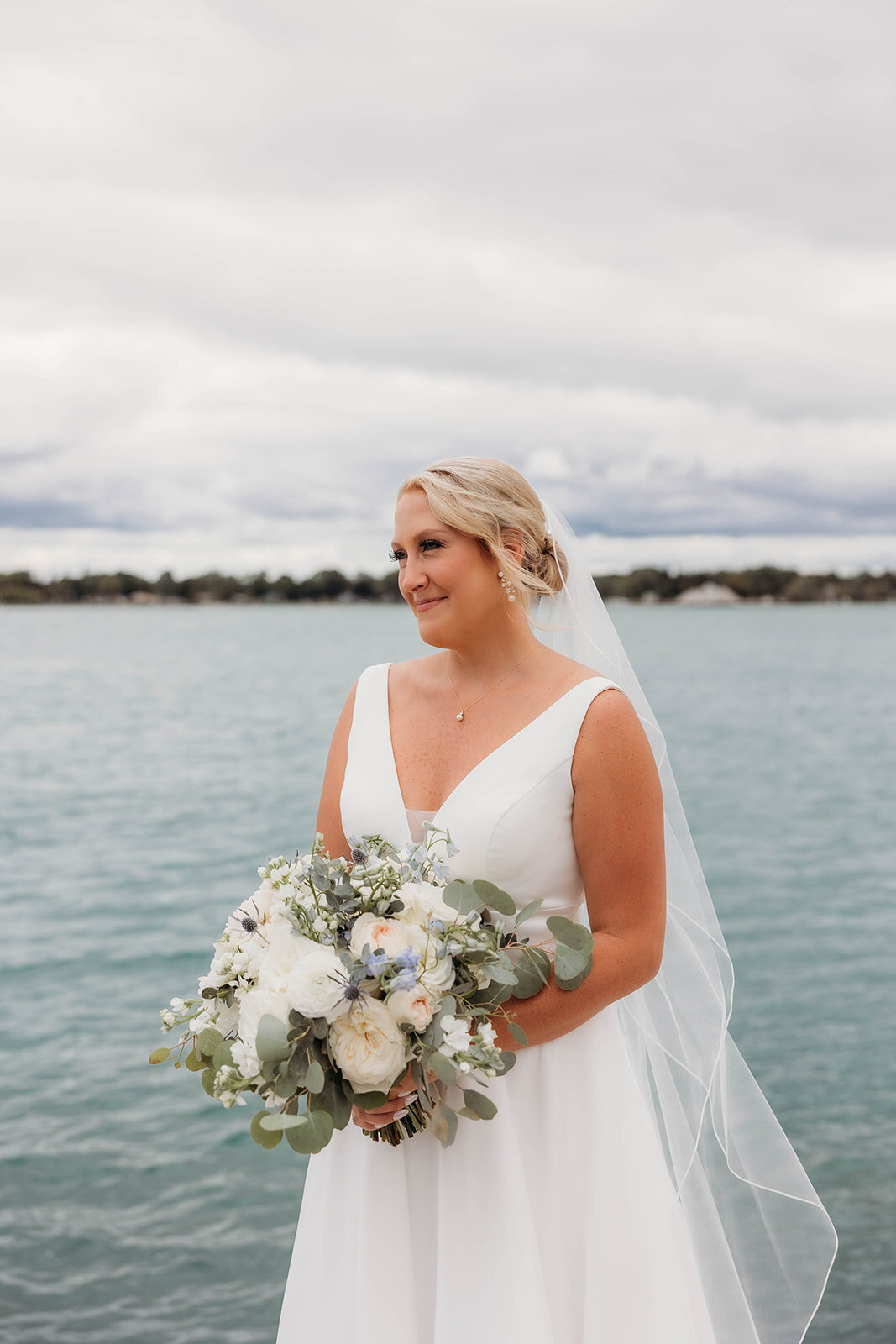 Saint Clair Inn Wedding Bride Michigan Photographer K. E. Rogers Photography-6