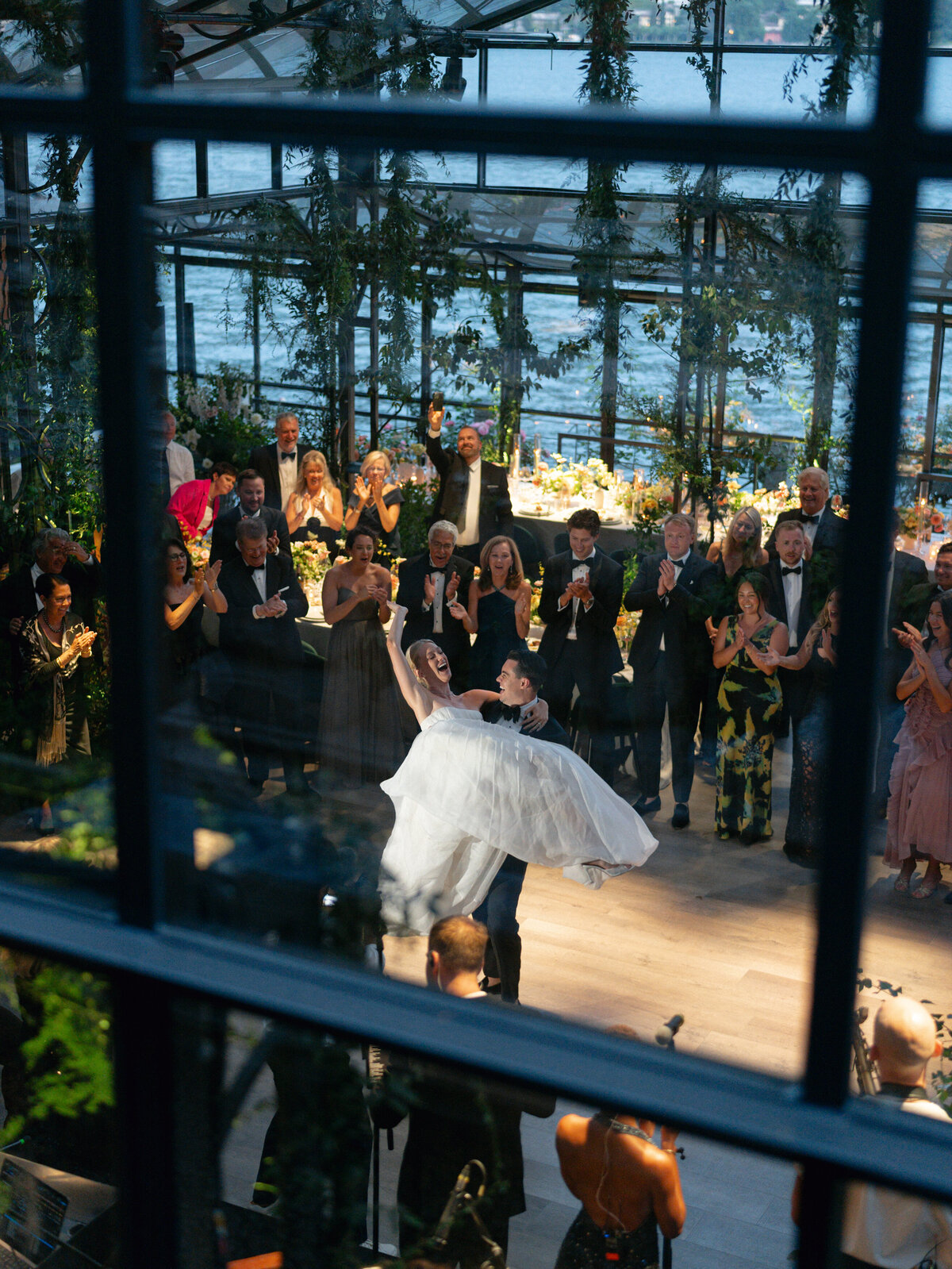 lakecomo-villapizzo-wedding-hollyclark-378