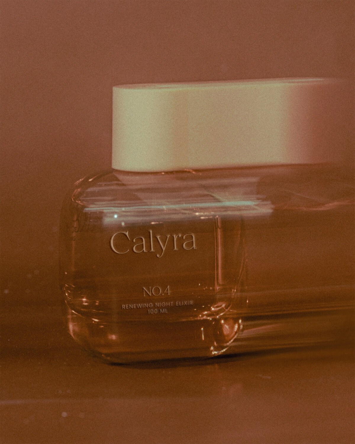 Calyra-skin-bottle-mockup