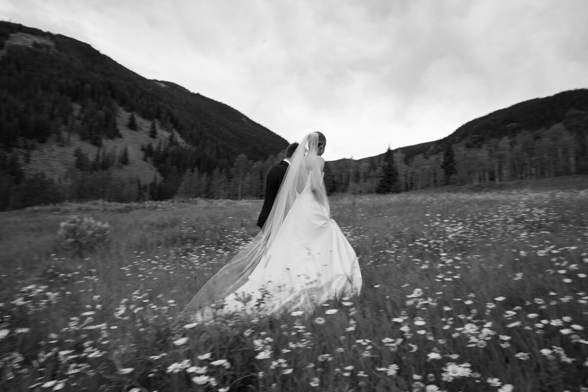 Beanos_Cabin_Colorado_Mountain_Wedding-441