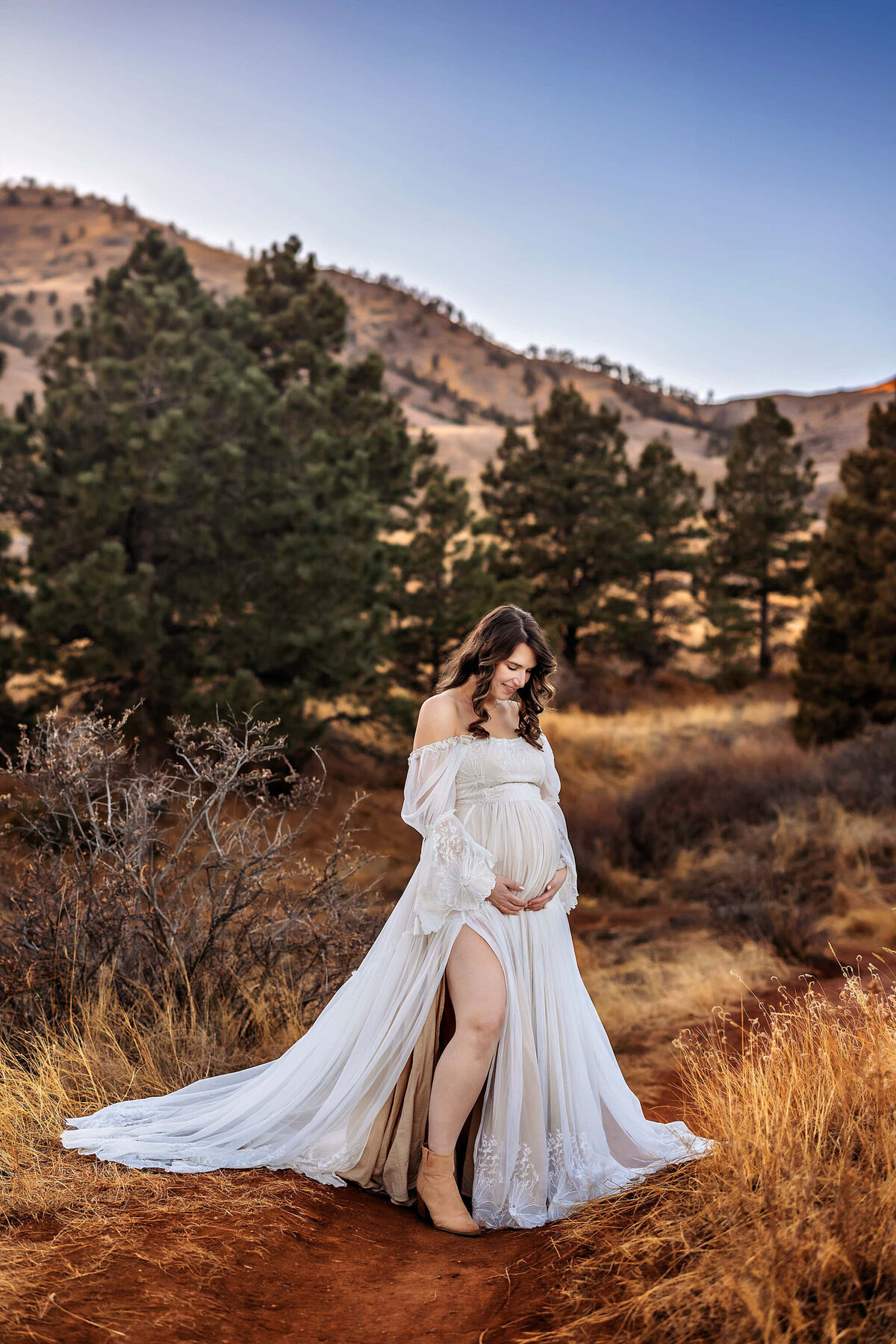 Mountain-Maternity-Photographer-in-Fort-Collins