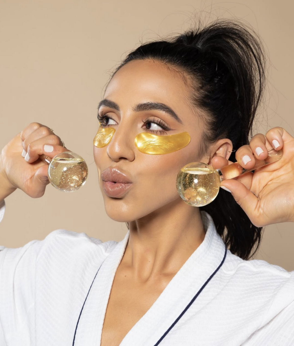 The founder of The Complexion Club consulting with a client, emphasizing the personalized approach and expert guidance offered at their wellness spa.