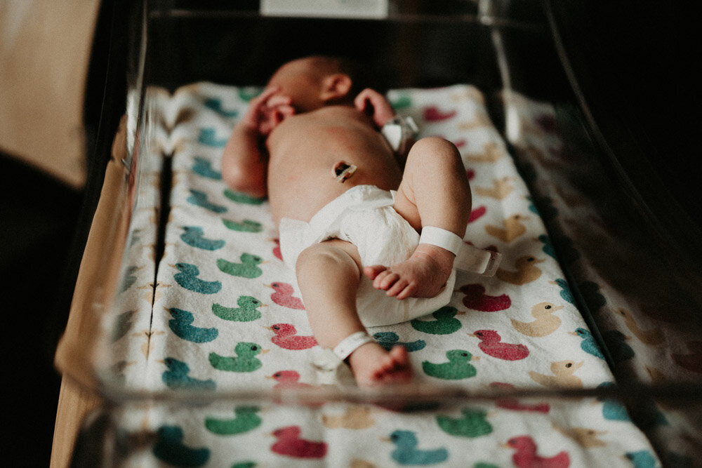 Columbus-Ohio-Newborn-Fresh48-Photographer019