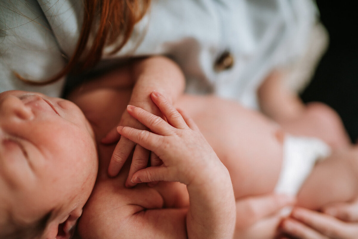newborn-baby-photographer-home-shoot-zoecphotography-buckinghamshire-5