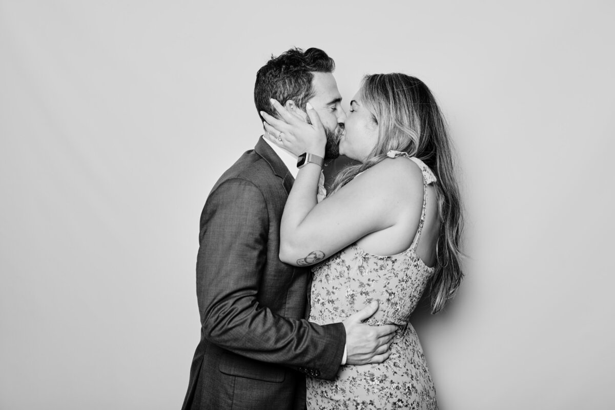 Catherine_Liam_Photobooth_July12_2025_danipadgettphoto0903013