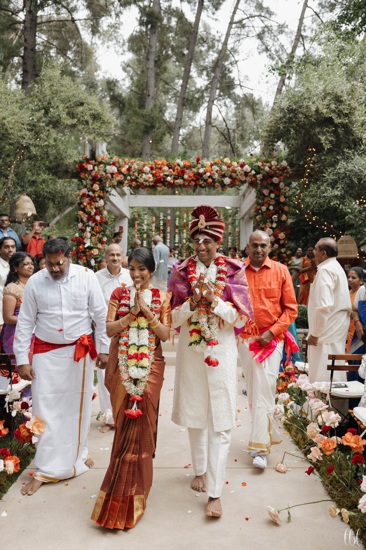 FayeFernCreative-CalamigosRanch-Wedding-Redwood-Ceremony-AM-187