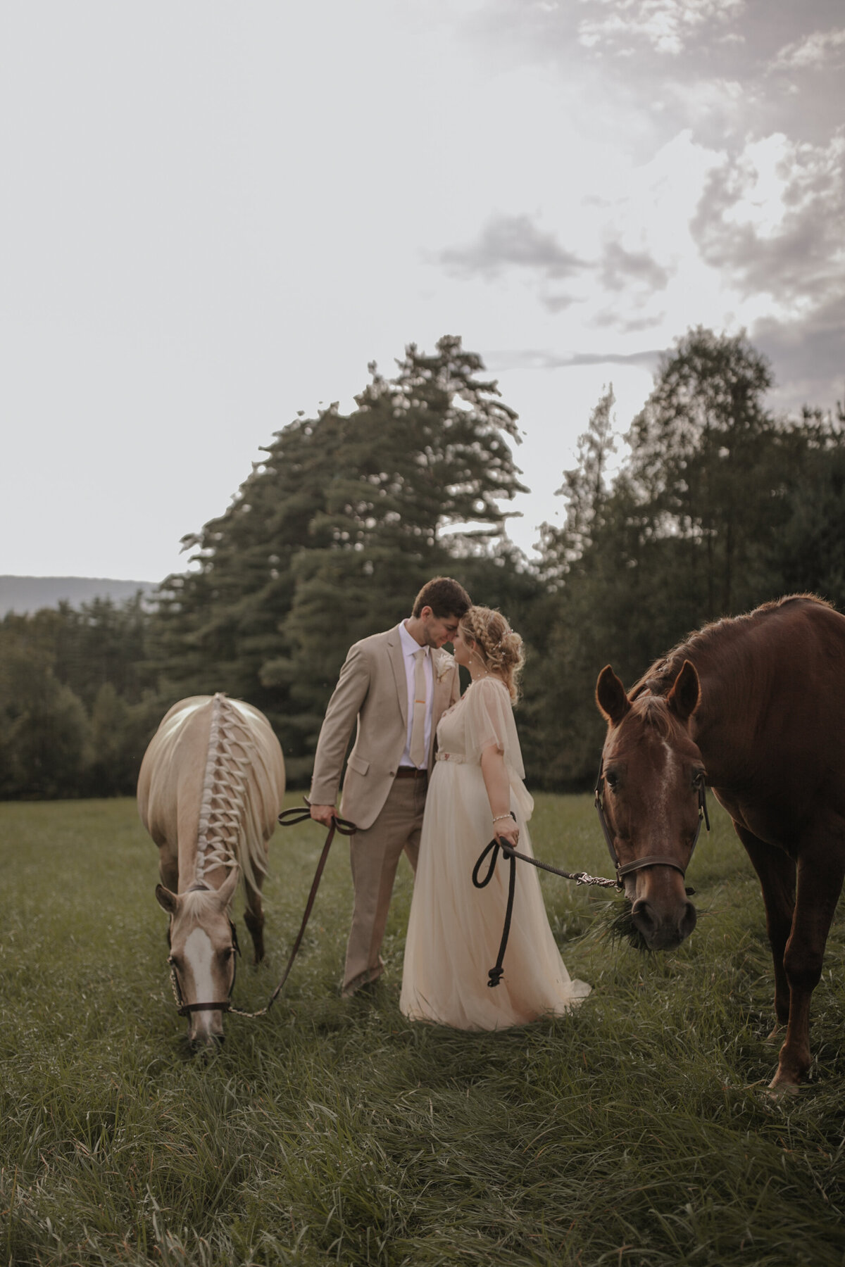 Lewis-Waite-Wedding-300