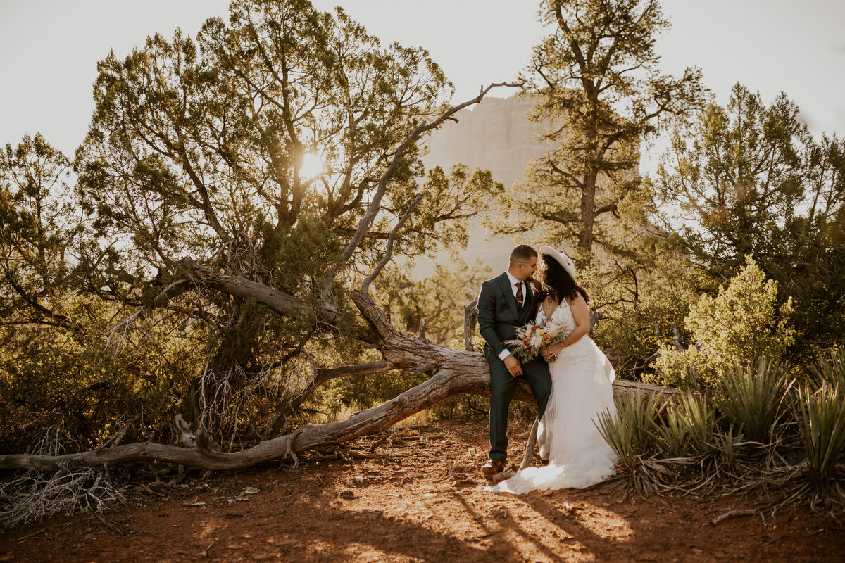 jujuphotography-sedonaarizona-sedonanationalpark-elopementsession-elopementdestinationwedding-cristinaandalexis-603
